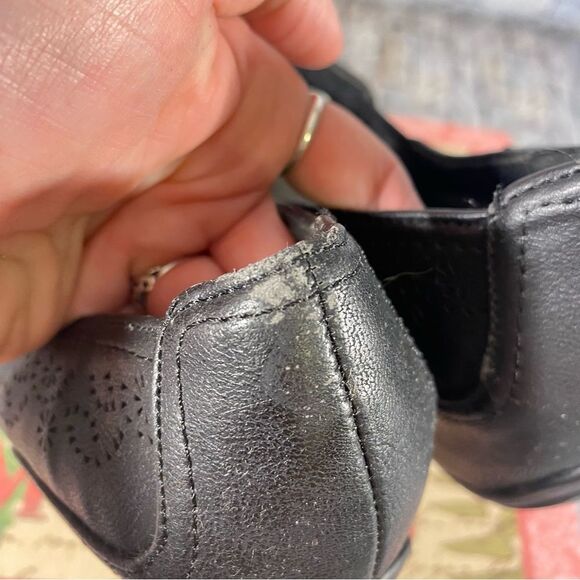 Easy Street Casual Slip On Loafers Black Leather Square Toe Size 6 - Picture 4 of 10